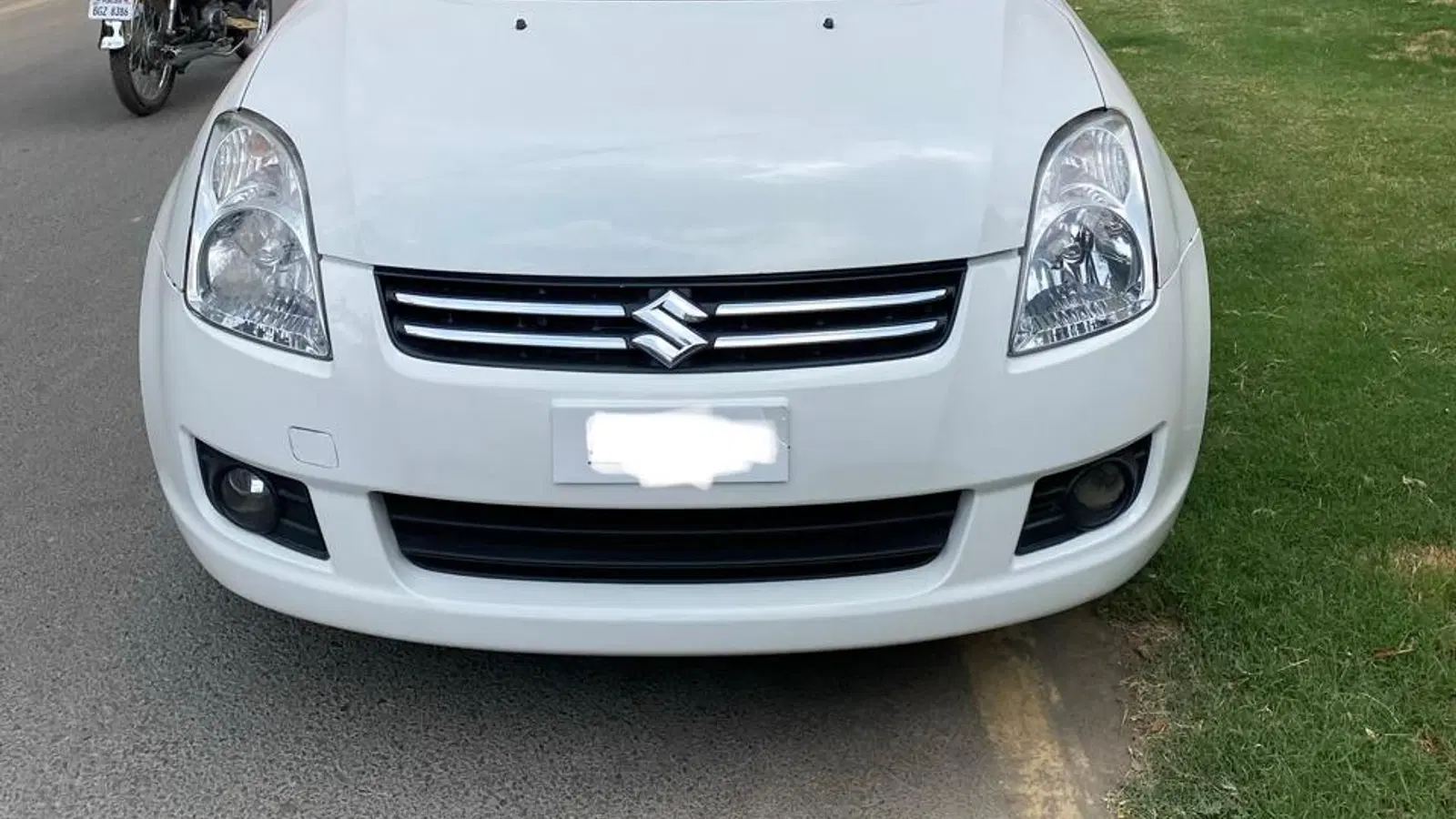 2016 Suzuki Swift - Image 1